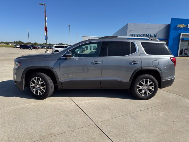 Used 2021 GMC Acadia SLT AWD/4WD image 3