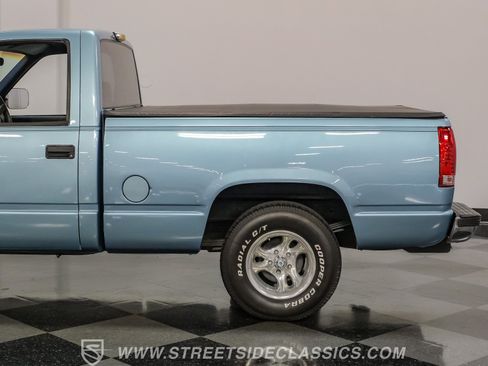 Used 1992 GMC Sierra 1500 2WD Regular Cab image 24