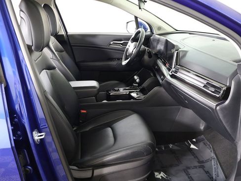Certified 2023 Kia Sportage EX FWD image 29
