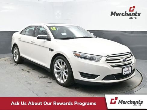 Used 2018 Ford Taurus Limited AWD/4WD image 1