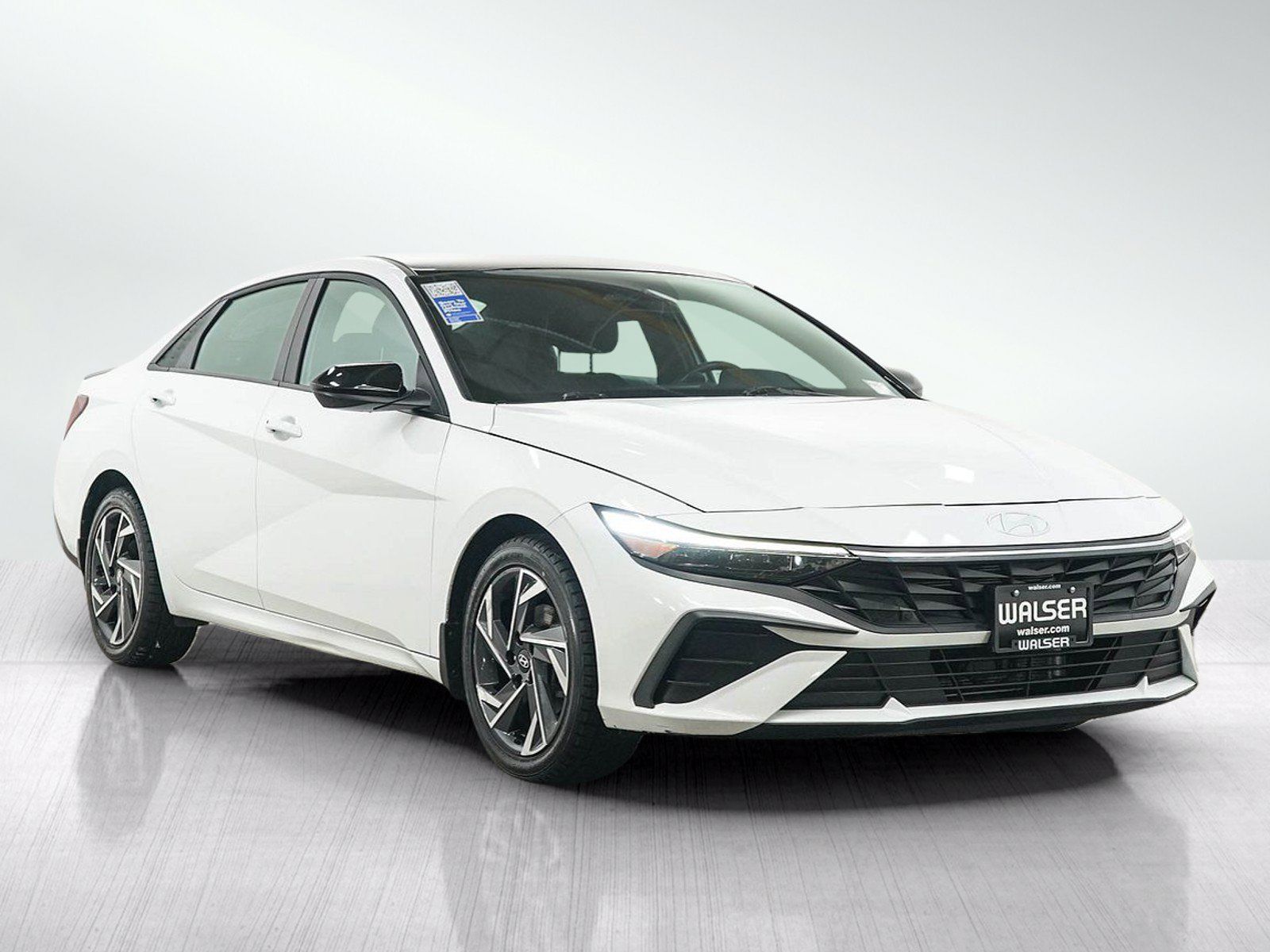 Used 2025 Hyundai Elantra SEL FWD image 7