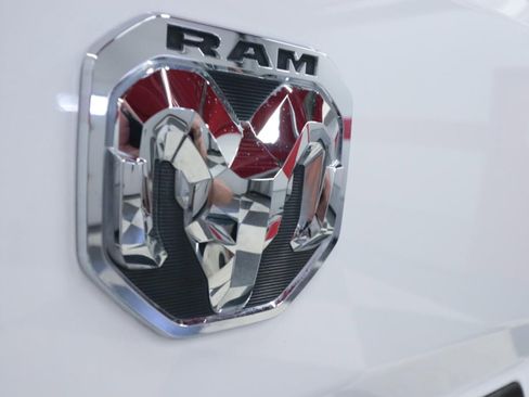Used 2025 RAM ProMaster 2500 w/ Convenience Group FWD image 35