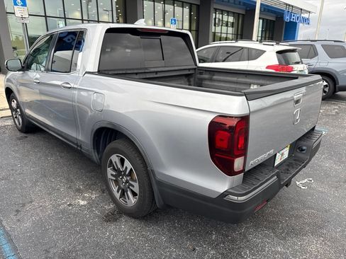 Used 2019 Honda Ridgeline RTL image 4
