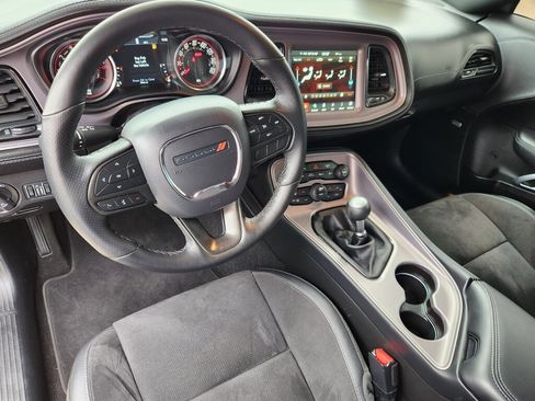 Certified 2023 Dodge Challenger R/T w/ Plus Package image 10