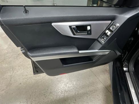 Used 2010 Mercedes-Benz GLK 350 GLK 350 image 10