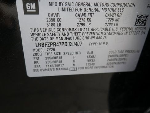 Used 2023 Buick Envision Essence image 27