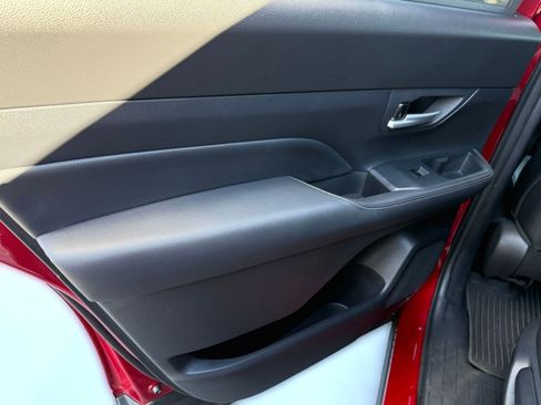 Certified 2024 Toyota Grand Highlander XLE image 28