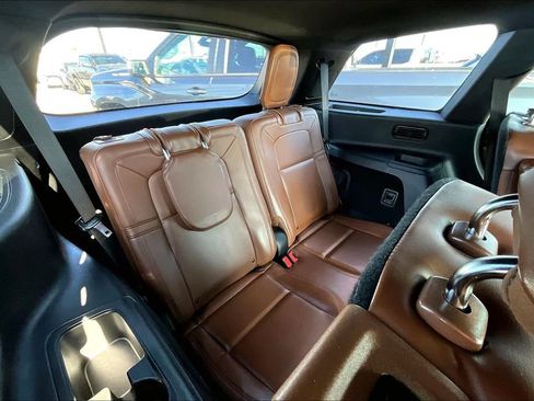 Used 2022 Lincoln Aviator Reserve w/ Equipment Group 201A RWD image 38