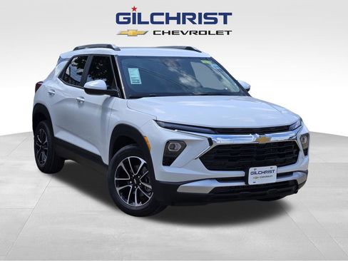 New 2026 Chevrolet TrailBlazer LT w/ LT Cold Weather Package FWD image 1