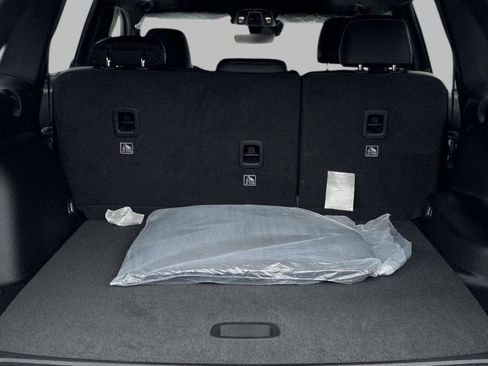New 2026 Jeep Grand Cherokee Altitude AWD/4WD image 4