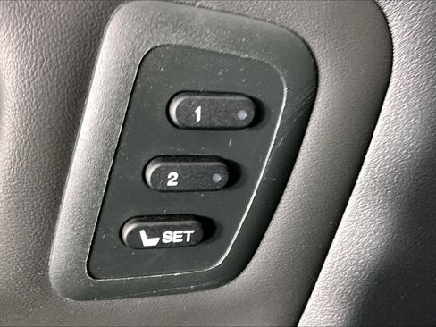 Used 2014 Honda Pilot Touring image 33
