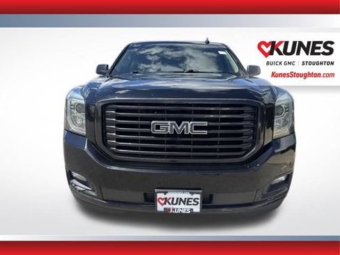 Used 2018 GMC Yukon SLT w/ Premium Edition AWD/4WD image 3