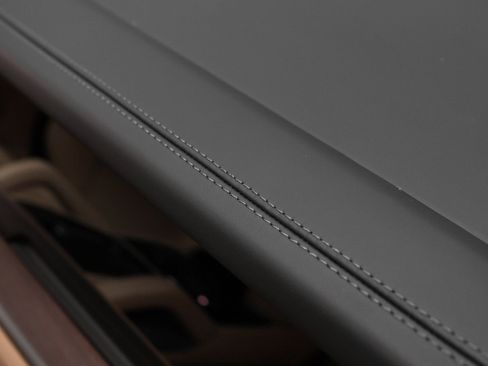 New 2026 Porsche Cayenne S image 26