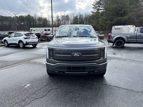 Used 2024 Ford F150 Lightning Lariat image 2