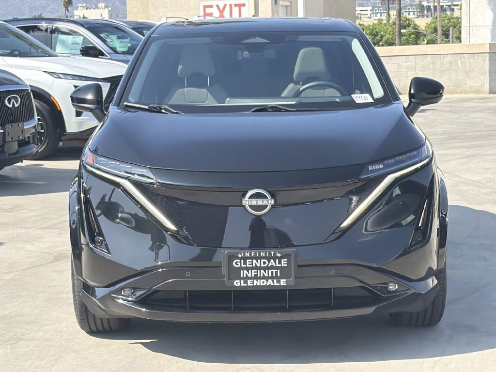 Used 2024 Nissan Ariya FWD image 3