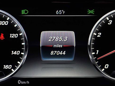 Certified 2016 Mercedes-Benz S 550 4MATIC Sedan image 28