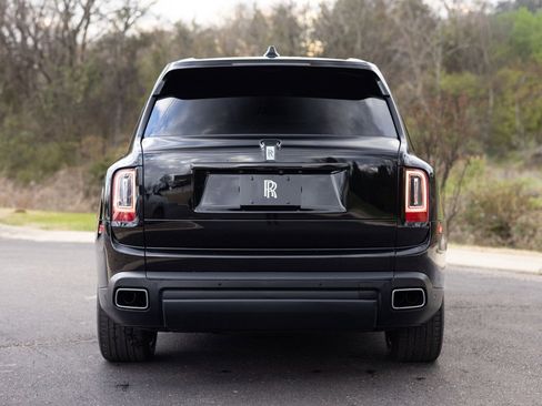 Certified 2019 Rolls-Royce Cullinan image 8