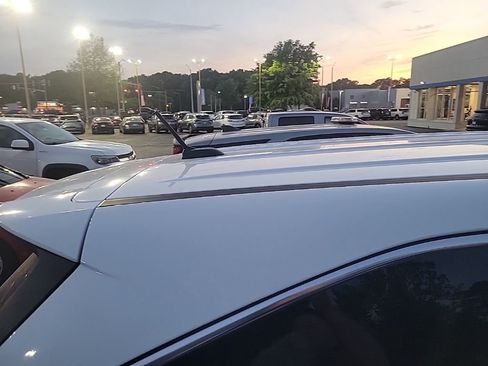 Used 2022 Kia Sorento LX image 14