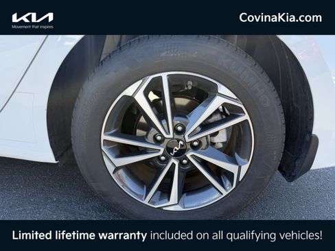 Used 2024 Kia Forte LXS w/ LXS Technology Package FWD image 9