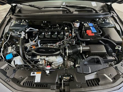 Used 2025 Honda Accord SE image 34