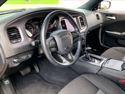 Used 2023 Dodge Charger SXT w/ Blacktop Package RWD image 12
