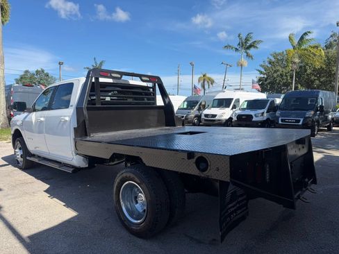 Used 2020 RAM 3500 4x4 Crew Cab SLT DRW w/ Quick Order Package 2YG SLT image 3