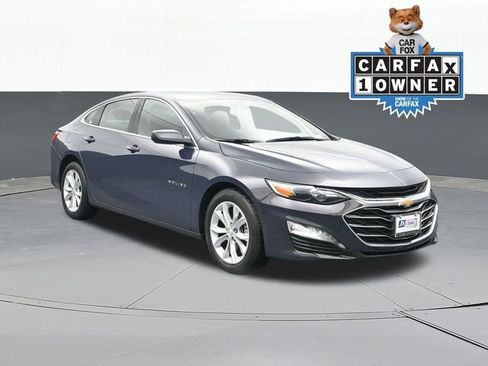 Used 2025 Chevrolet Malibu LT image 1