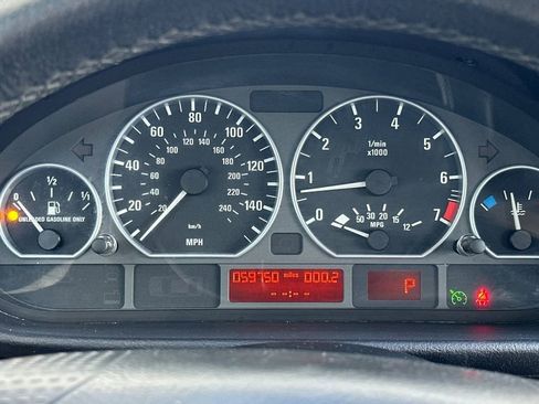 Used 2004 BMW 330i Sedan image 26