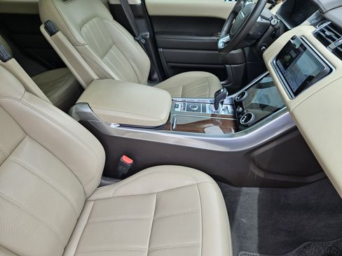 Used 2020 Land Rover Range Rover Sport HSE AWD/4WD image 15