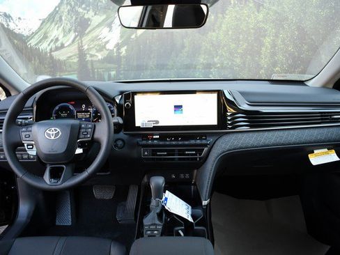 New 2026 Toyota Camry XLE image 9