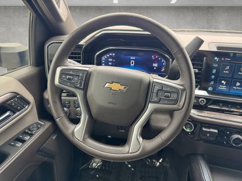 Used 2024 Chevrolet Silverado 2500 LTZ w/ LTZ Plus Package image 21