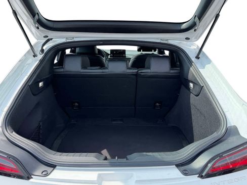 Used 2023 Acura Integra A-Spec image 9