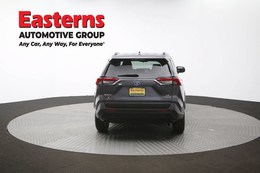 Used 2023 Toyota RAV4 LE AWD/4WD image 36