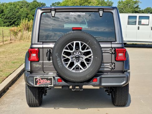 New 2025 Jeep Wrangler Sahara image 4