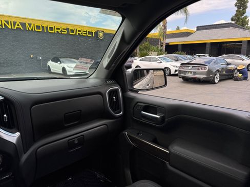 Used 2022 Chevrolet Silverado 1500 LT AWD/4WD image 20