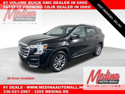 Used 2022 GMC Terrain SLT