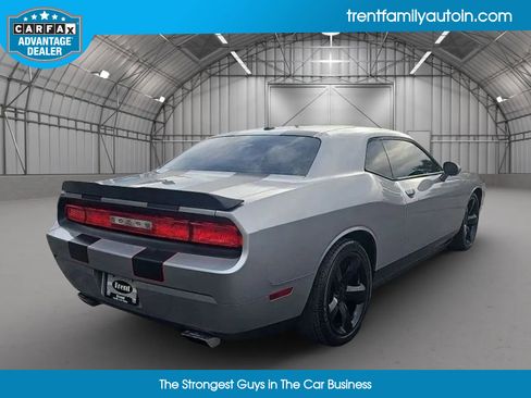 Used 2014 Dodge Challenger R/T Plus image 5