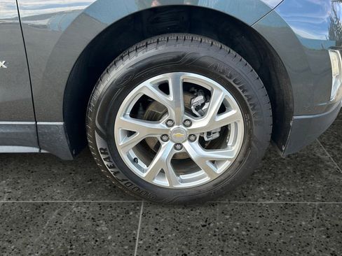 Used 2019 Chevrolet Equinox Premier w/ LPO, Cargo Package AWD/4WD image 9