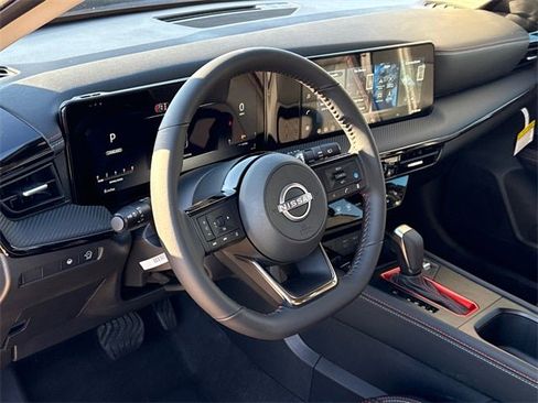 New 2026 Nissan Kicks SR w/ Cold Weather Package image 18