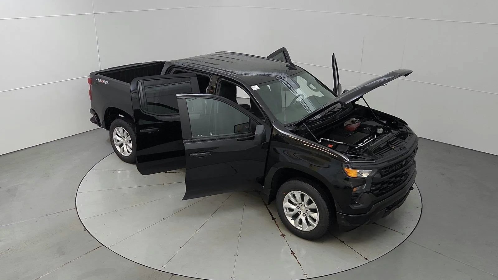 Used 2023 Chevrolet Silverado 1500 Custom w/ LPO, Dark Essentials Package AWD/4WD image 21