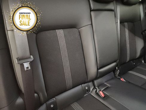 Certified 2025 MAZDA CX-50 2.5 Hybrid w/ Preferred Pkg image 17