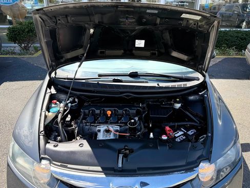Used 2010 Honda Civic DX-VP image 28