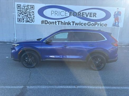 Used 2023 Honda CR-V Sport image 3