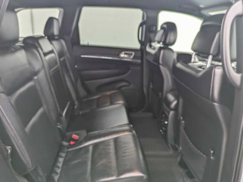 Used 2019 Jeep Grand Cherokee Limited AWD/4WD image 22