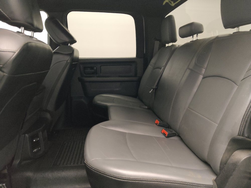 Used 2022 RAM 2500 Tradesman w/ Chrome Appearance Group AWD/4WD image 18
