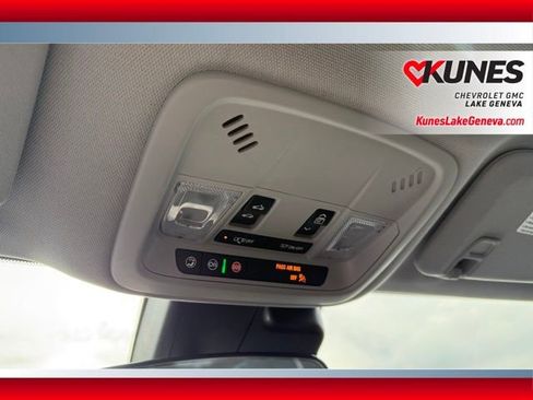 Used 2024 Chevrolet Malibu LT image 30