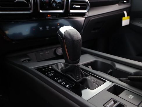 New 2026 Nissan Sentra SV image 30