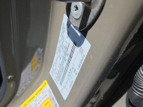 New 2026 Ford Bronco Outer Banks AWD/4WD image 21