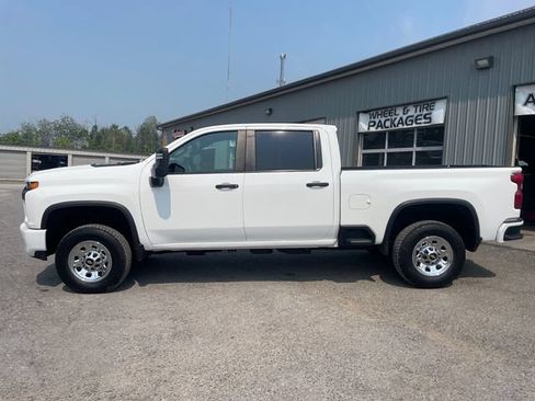 Used 2021 Chevrolet Silverado 3500 W/T w/ WT Convenience Package AWD/4WD image 4