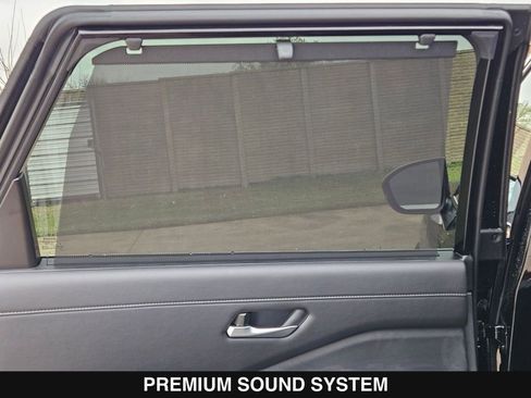 New 2026 Nissan Pathfinder SL image 20